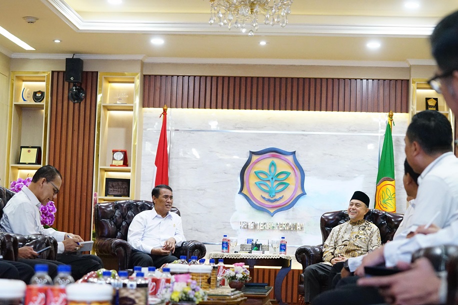 Wakil Ketua DPD RI: Amran Harus Didukung dalam Perang Melawan Mafia Pangan