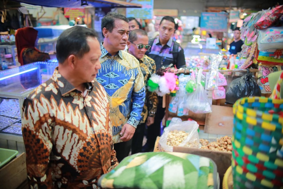 Mentan Amran Pastikan Stok Pangan Aman, Inflasi Nasional Terkendali